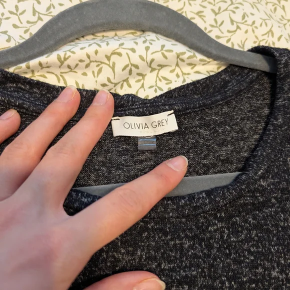 Soft Black Long Sleeve Top With Twist Front - Picture 4 of 10